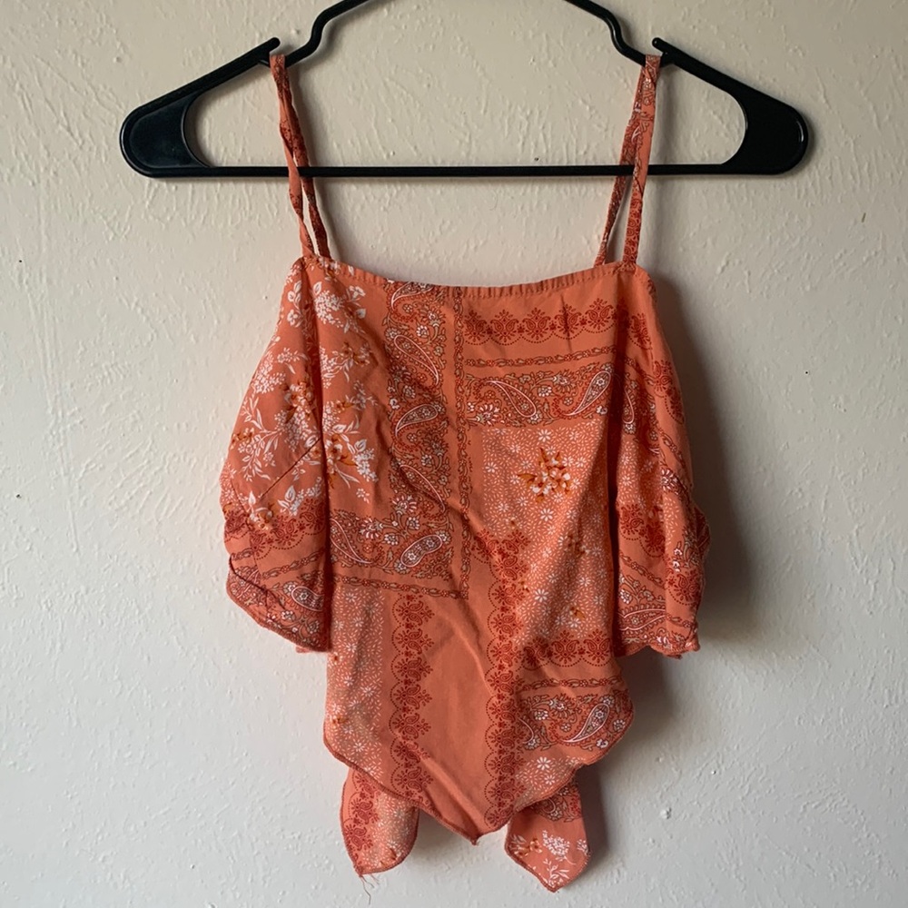 ROSE AND GREY WOMENS TOP SIZE SMALL